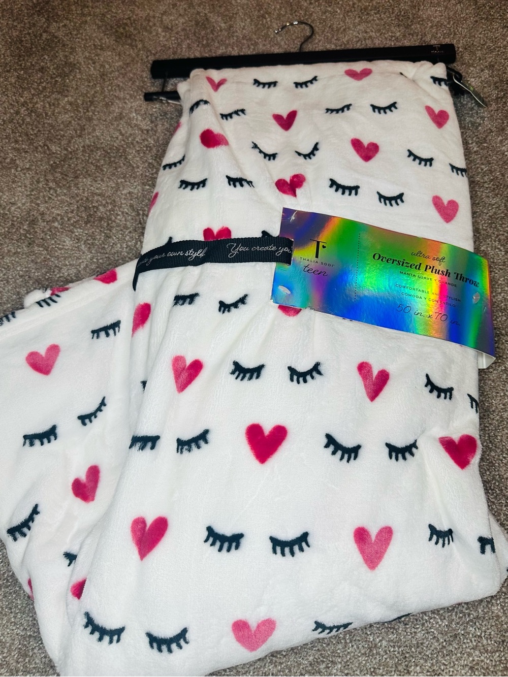 Thalia Sodi White Plush Throw with Pink Hearts and Black Eyelash Print